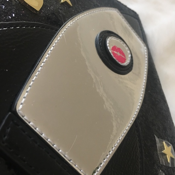 NWT Betsey Johnson Wristlet Pouch - Picture 3 of 8